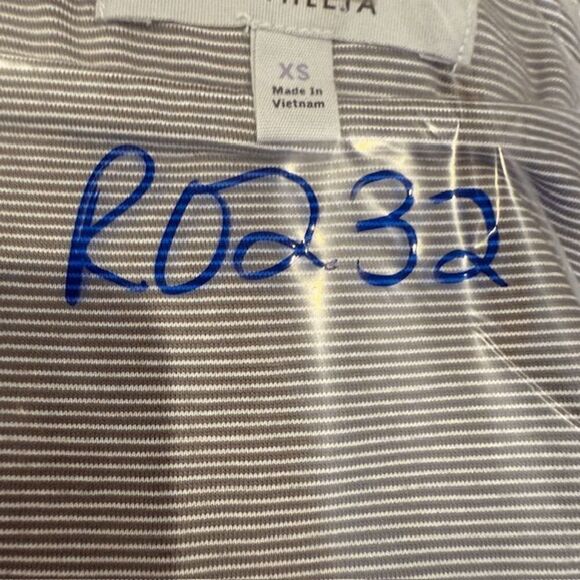 Athleta Micro Striped Westwood Dress Taupe White Ruched Sleeveless Oversized XS - Picture 11 of 11